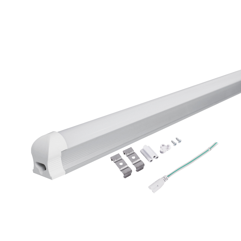 T8 integrert LED -armatur